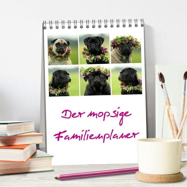 Produktbild: Der mopsige Familienplaner (Tischkalender 2027 DIN A5 hoch), CALVENDO Monatskalender