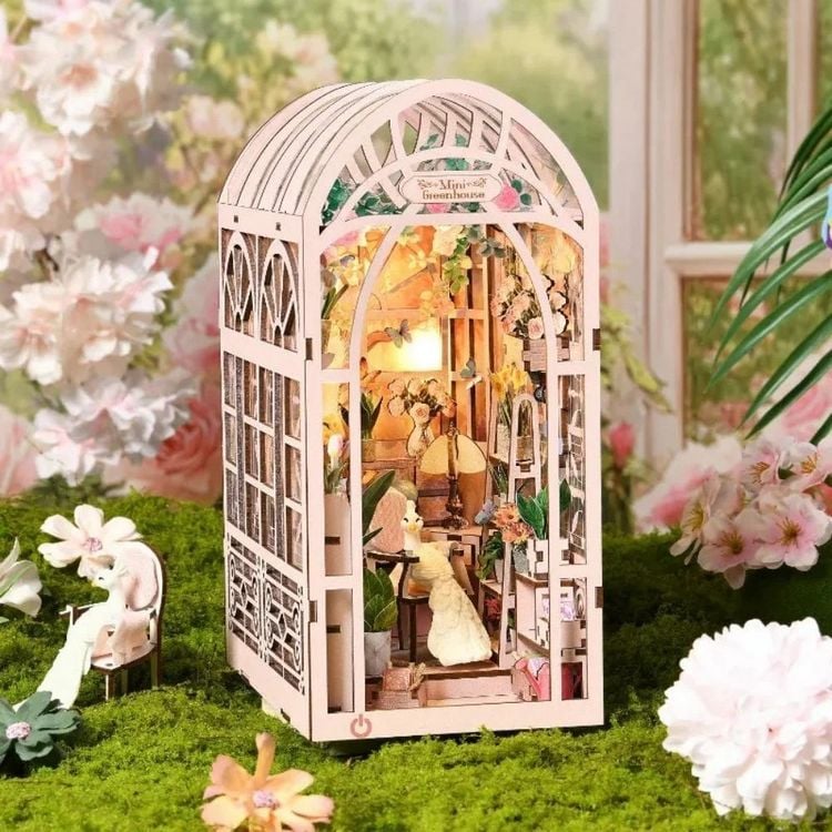 Produktbild: FiguredArt YM06 - DIY Book Nook, Mini Gew&auml;chshaus, Puzzle 167 Teile, Miniatur-Diorama