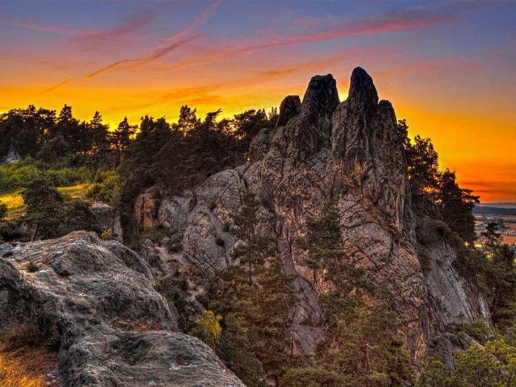 Produktbild: CALVENDO Puzzle Ein Motiv aus dem Kalender Der Harz, Naturschutzgebiet Teufelsmauer | 1000 Teile Lege-Gr&ouml;&szlig;e 64x48cm Foto-Puzzle f&uuml;r gl&uuml;ckliche Stunden