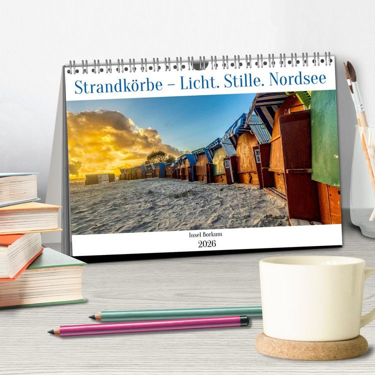 Produktbild: Strandk&ouml;rbe &ndash; Licht. Stille. Nordsee Borkum 2026 (Tischkalender 2026 DIN A5 quer), CALVENDO Monatskalender