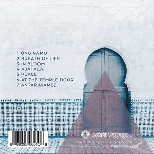 Produktbild: At the Temple Door