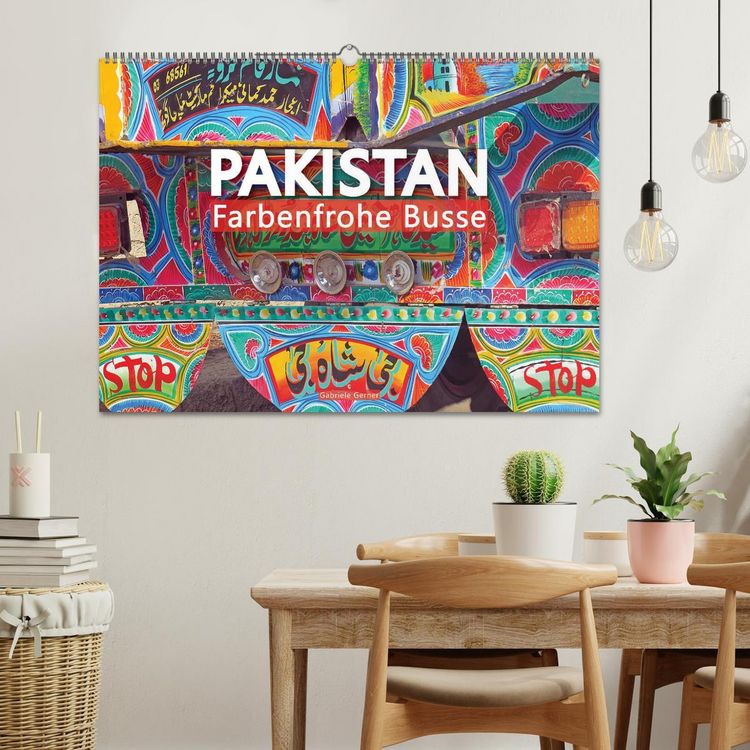Produktbild: Pakistan farbenfrohe Busse (Wandkalender 2026 DIN A2 quer), CALVENDO Monatskalender