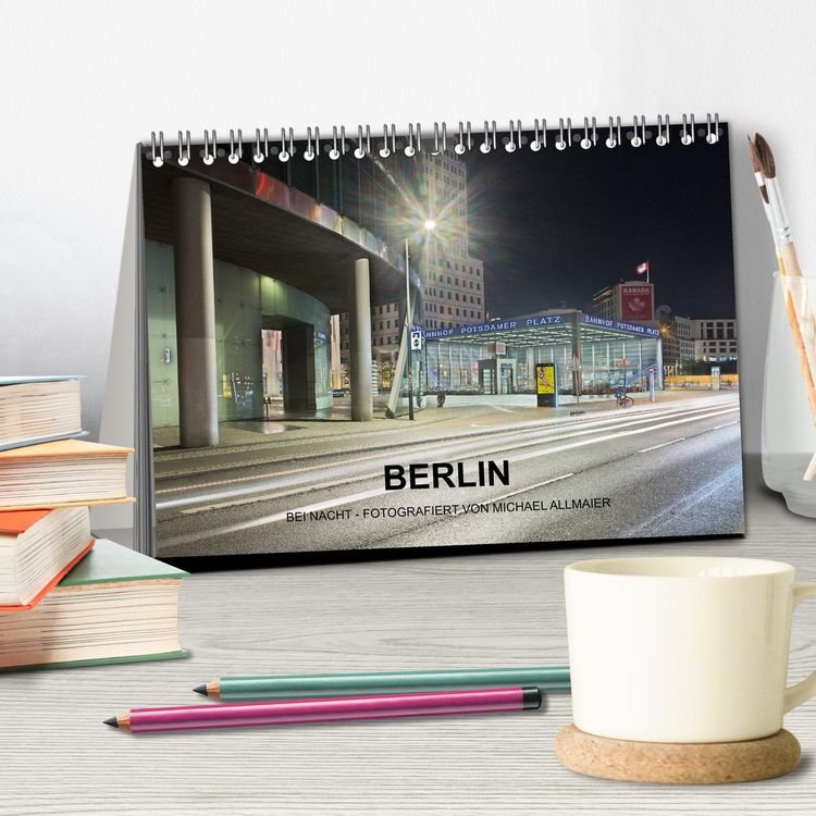 Produktbild: Berlin - fotografiert von Michael Allmaier (Tischkalender 2026 DIN A5 quer), CALVENDO Monatskalender