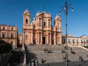Produktbild: CALVENDO Puzzle Barocke Kathedrale San Nicolo?, Noto | 1000 Teile Lege-Gr&ouml;&szlig;e 64x48cm Foto-Puzzle f&uuml;r gl&uuml;ckliche Stunden