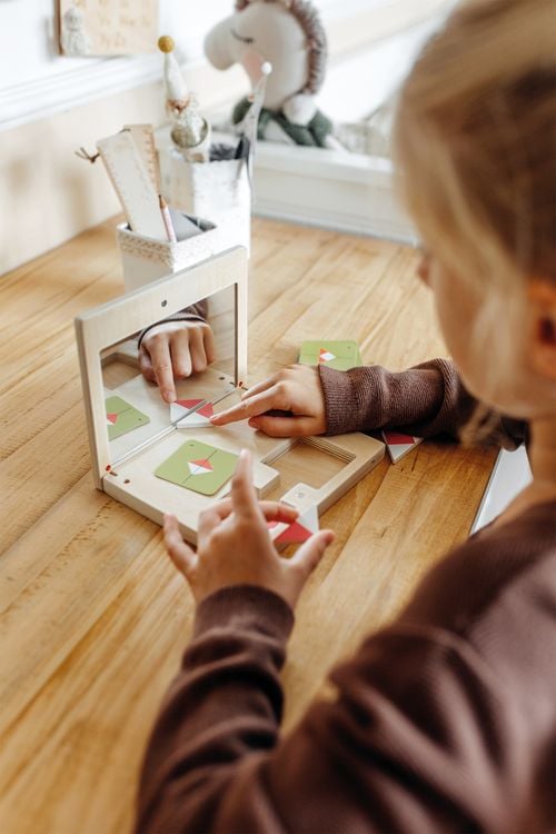 Produktbild: Symmetriespiel mit Spiegel "Educate"