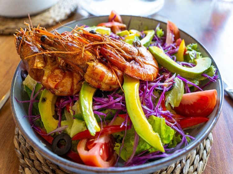 Produktbild: CALVENDO Puzzle Frische Sri Lanka Bowl mit gegrillten Garnelen - Tropisches Food Art Design 1000 Teile Lege-Gr&ouml;&szlig;e 64x48cm Foto-Puzzle f&uuml;r gl&uuml;ckliche