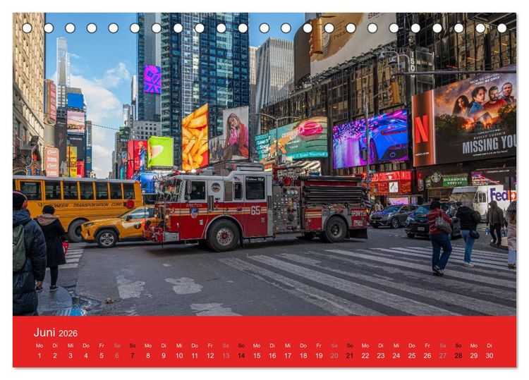 Produktbild: Feuerwehr New York - Heart of the City (Tischkalender 2026 DIN A5 quer), CALVENDO Monatskalender