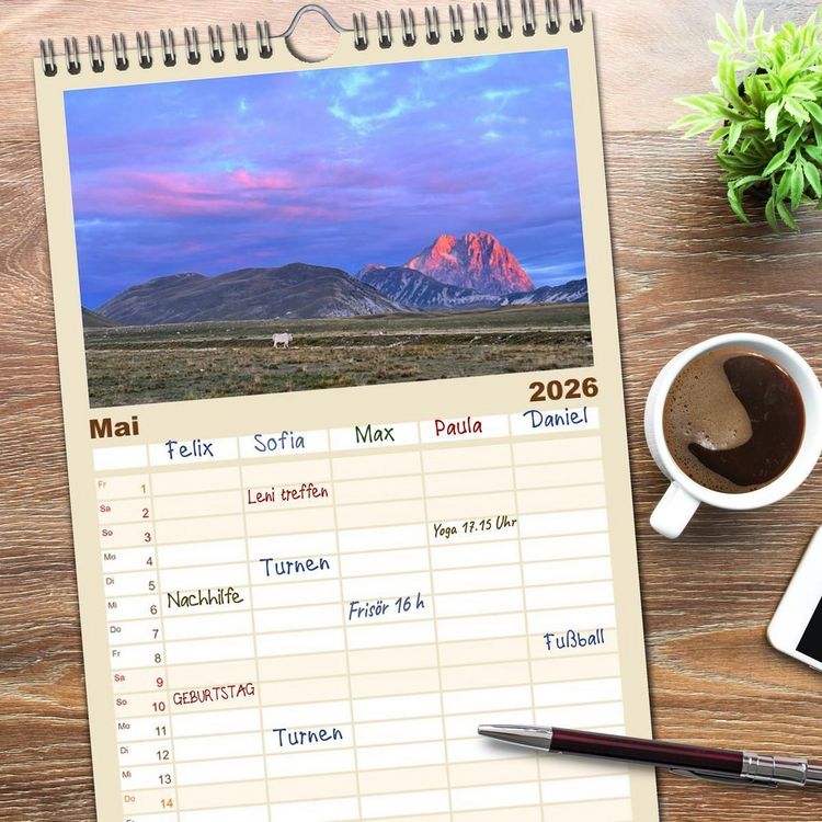 Produktbild: Familienplaner 2026 - Abruzzen - wild und romantisch mit 5 Spalten (Wandkalender, 21 x 45 cm) CALVENDO
