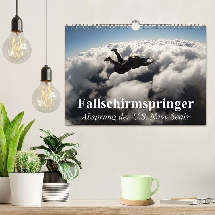 Produktbild: Fallschirmspringer. Absprung der U.S. Navy Seals (Wandkalender 2026 DIN A4 quer), CALVENDO Monatskalender