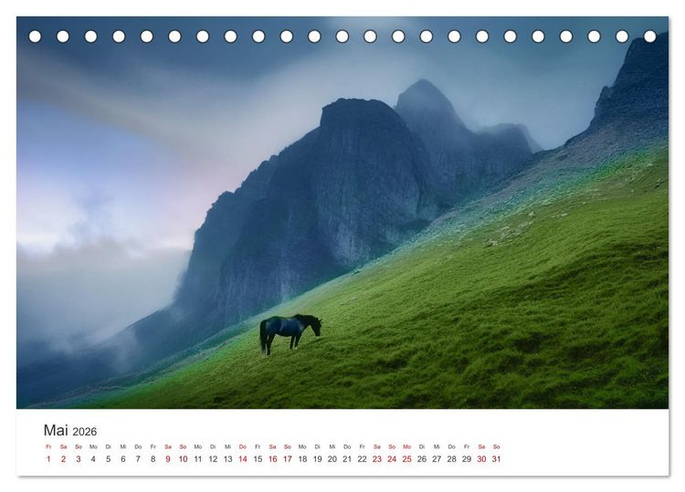 Produktbild: Im Wind der Freiheit - Ein Jahr voller Pferde (Tischkalender 2026 DIN A5 quer), CALVENDO Monatskalender