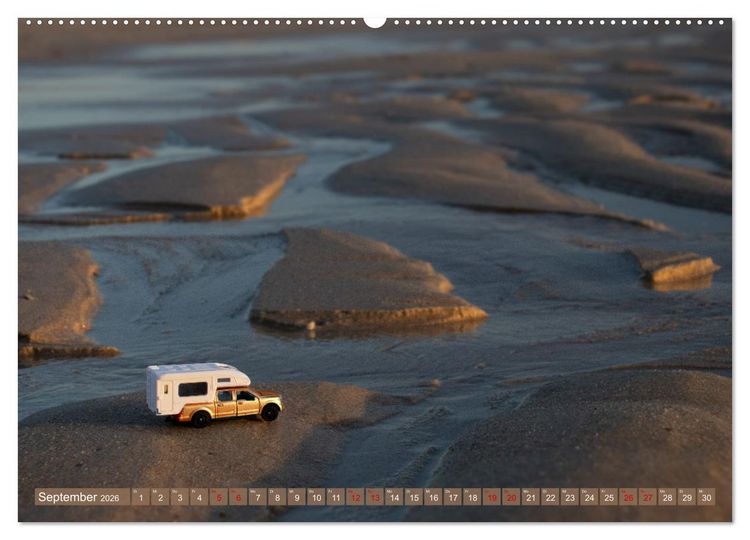 Produktbild: Miniature Caravaning: Gro&szlig;es Abenteuer mit kleinem Camper (hochwertiger Premium Wandkalender 2026 DIN A2 quer), Kunstdruck in Hochglanz