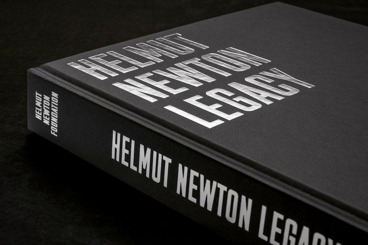 Produktbild: Helmut Newton. Legacy