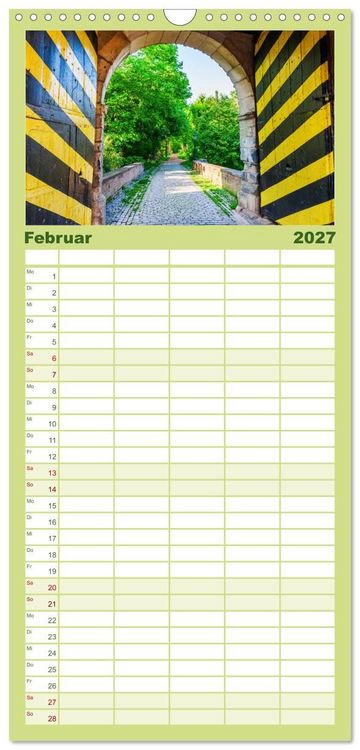 Produktbild: Familienplaner 2027 - Bedburg Alt-Kaster mit 5 Spalten (Wandkalender, 21 x 45 cm) CALVENDO