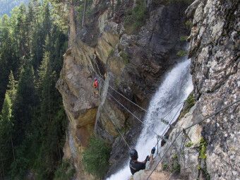 Produktbild: CALVENDO Puzzle AT-&Ouml;tztal, Klettersteig Lehner Wasserfall | 1000 Teile Lege-Gr&ouml;&szlig;e 64x48cm Foto-Puzzle f&uuml;r gl&uuml;ckliche Stunden