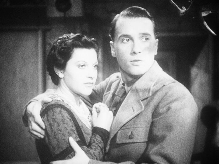 Produktbild: Ludwig Ganghofer Komplettbox (u.a. Schloss Hubertus / Der J&auml;ger von Fall / Das Schweigen im Walde / Der Edelwei&szlig;k&ouml;nig / Waldrausch / Gewitter im Mai / Der Ochsenkrieg / Der Mann im Salz) [32 DVDs]