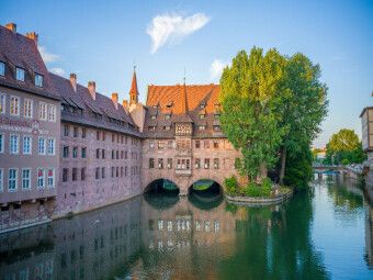 Produktbild: CALVENDO Puzzle N&uuml;rnberg - Heilig-Geist-Spital | 1000 Teile Lege-Gr&ouml;&szlig;e 64x48cm Foto-Puzzle f&uuml;r gl&uuml;ckliche Stunden