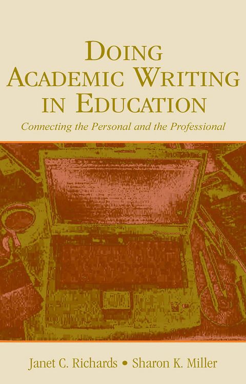 Produktbild: Doing Academic Writing in Education