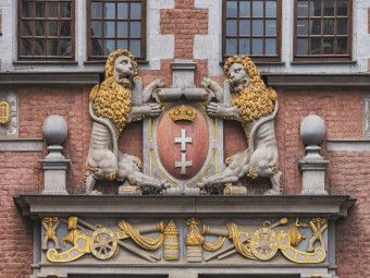 Produktbild: CALVENDO Puzzle Gro&szlig;wappen der Stadt Danzig am Gro&szlig;en Zeughaus | 1000 Teile Lege-Gr&ouml;&szlig;e 64x48cm Foto-Puzzle f&uuml;r gl&uuml;ckliche Stunden