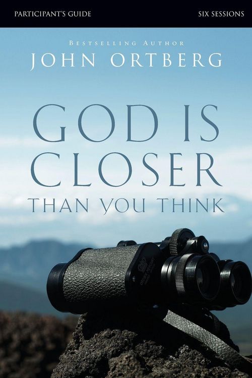 Produktbild: The God Is Closer Than You Think Bible Study Participant's Guide (Participant's Guide)