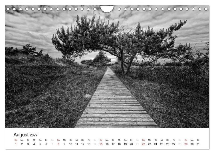 Produktbild: Ostseebad Zingst - Impressionen in Schwarz-Wei&szlig; (Wandkalender 2027 DIN A4 quer), CALVENDO Monatskalender