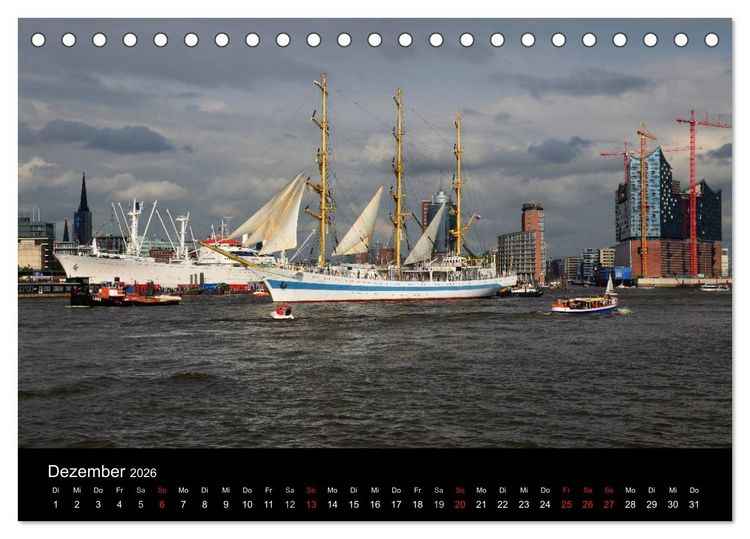Produktbild: Auslaufparade des Hamburger Hafengeburtstages (Tischkalender 2026 DIN A5 quer), CALVENDO Monatskalender
