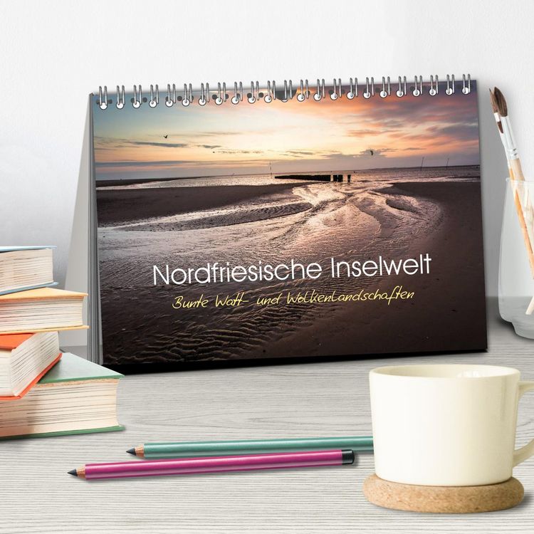 Produktbild: Nordfriesische Inselwelt - Bunte Watt- und Wolkenlandschaften (Tischkalender 2026 DIN A5 quer), CALVENDO Monatskalender