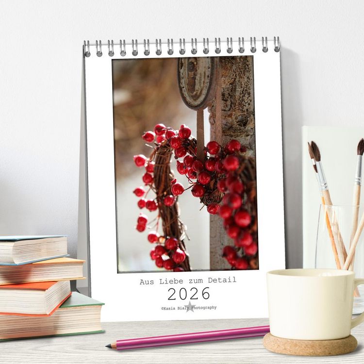 Produktbild: Aus Liebe zum Detail (Tischkalender 2026 DIN A5 hoch), CALVENDO Monatskalender