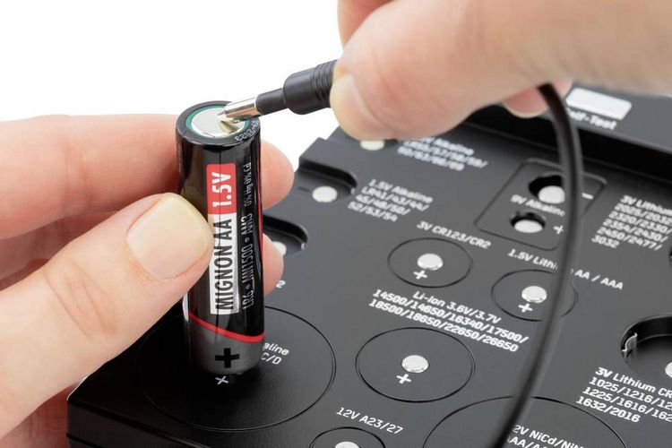 Produktbild: Ansmann Batterietester Energy Check LCD 1900-0100