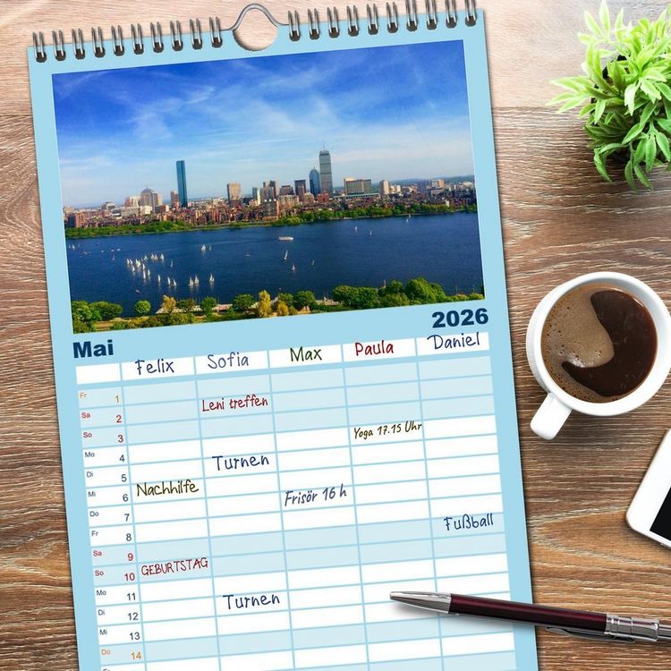 Produktbild: Familienplaner 2026 - Boston - The Hub of the Universe mit 5 Spalten (Wandkalender, 21 x 45 cm) CALVENDO