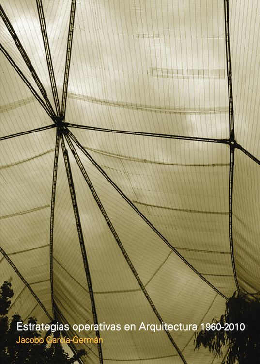 Produktbild: Estrategias operativas en arquitectura