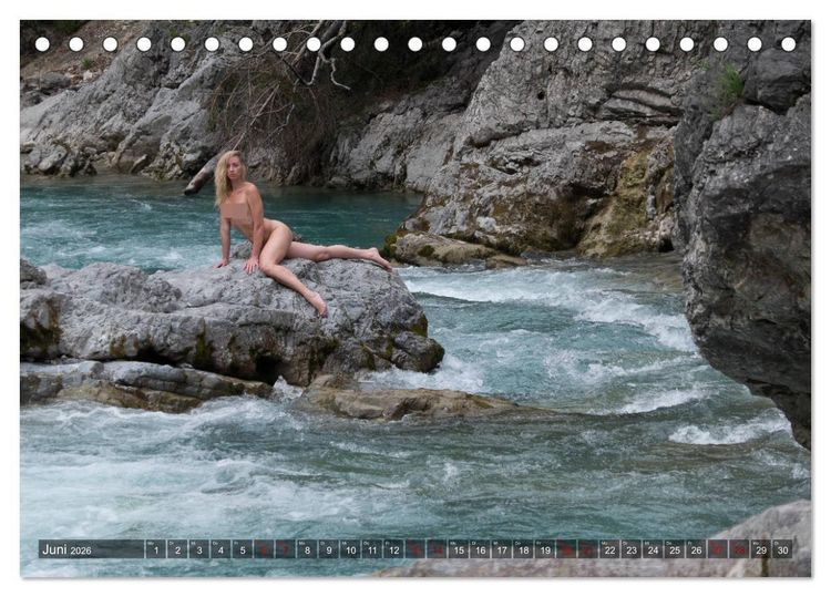 Produktbild: Akt und Natur - im Zauberwald (Tischkalender 2026 DIN A5 quer), CALVENDO Monatskalender