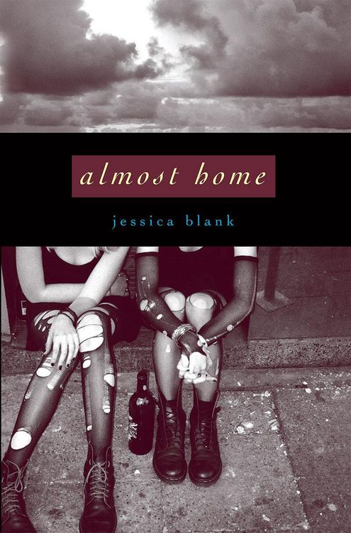 Produktbild: Almost Home