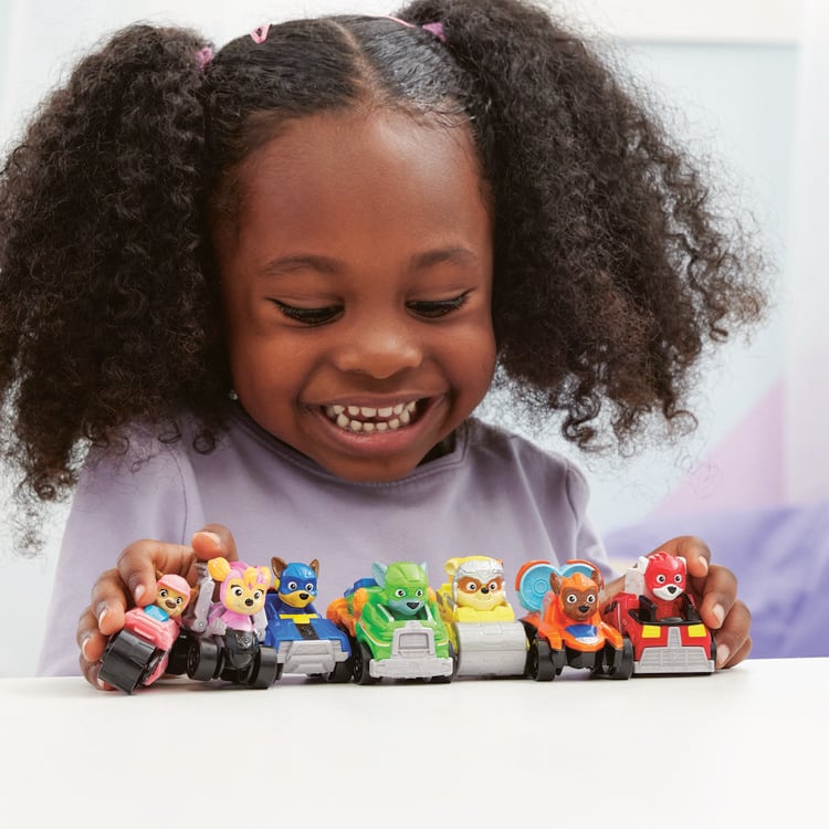 Produktbild: PAW Patrol: Der Mighty Kinofilm, 7-teiliges Pup Squad Racers-Geschenkset mit Liberty-Spielzeugauto, geeignet f&uuml;r Kinder ab 3 Jahren
