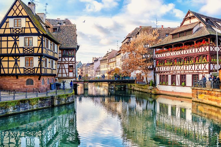 Produktbild: Lais Puzzle Stra&szlig;burg 2000 Teile