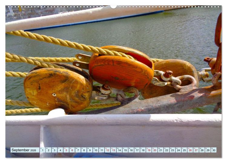 Produktbild: Ein detaillierter Blick auf Segelschiffe (Wandkalender 2026 DIN A2 quer), CALVENDO Monatskalender