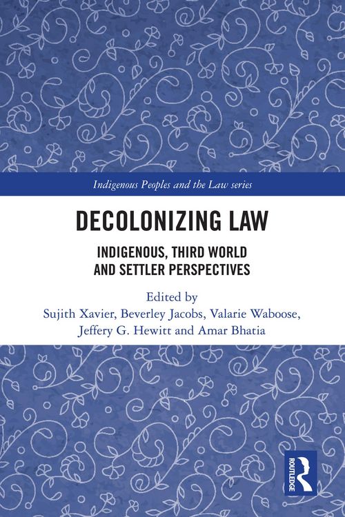 Produktbild: Decolonizing Law