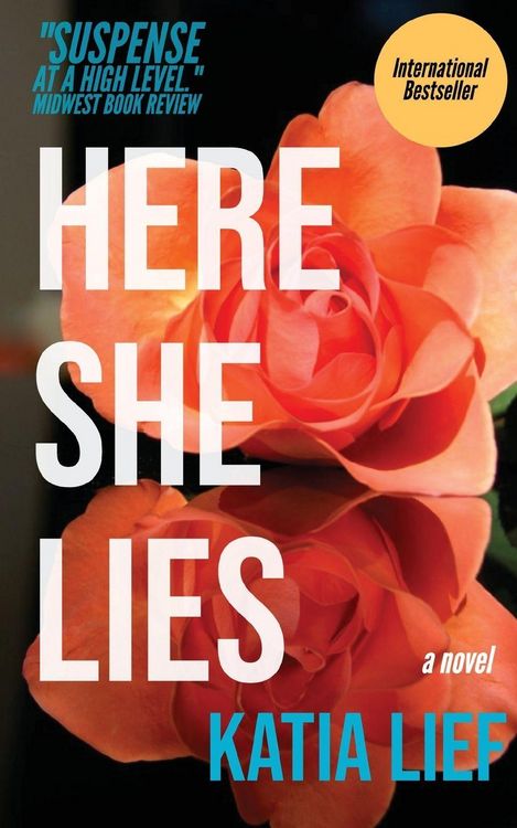 Produktbild: Here She Lies