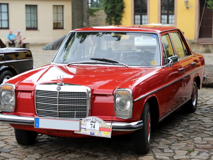 Produktbild: CALVENDO Puzzle Mercedes Cabrio, Baujahr 1968 1000 Teile Lege-Gr&ouml;&szlig;e 64 x 48 cm Foto-Puzzle Bild von Beate Bussenius