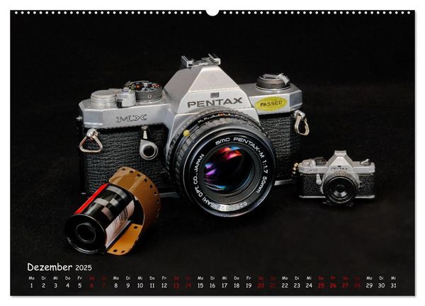 Produktbild: Legend&auml;re Kameras der Marke Pentax (hochwertiger Premium Wandkalender 2025 DIN A2 quer), Kunstdruck in Hochglanz