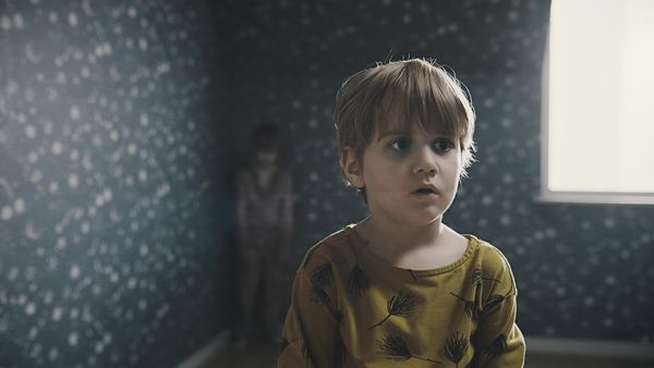 Produktbild: The Evil Next Door