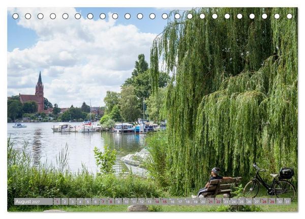 Produktbild: Hausbooturlaub Deutschland - Mecklenburgische Seenplatte (Tischkalender 2027 DIN A5 quer), CALVENDO Monatskalender