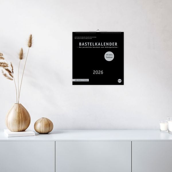 Produktbild: Premium-Bastelkalender schwarz groß 2026