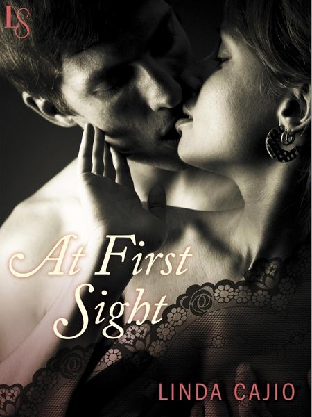 Produktbild: At First Sight