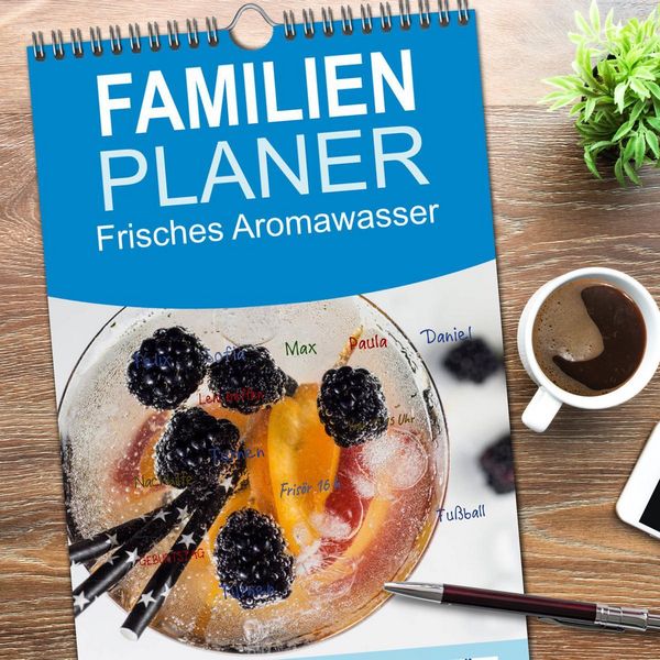Produktbild: Familienplaner 2026 - Frisches Aromawasser mit 5 Spalten (Wandkalender, 21 x 45 cm) CALVENDO