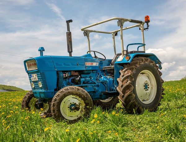 Produktbild: Traktor Klassiker 2027 &ndash; Eintragkalender