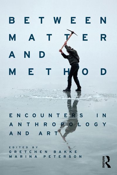 Produktbild: Between Matter and Method