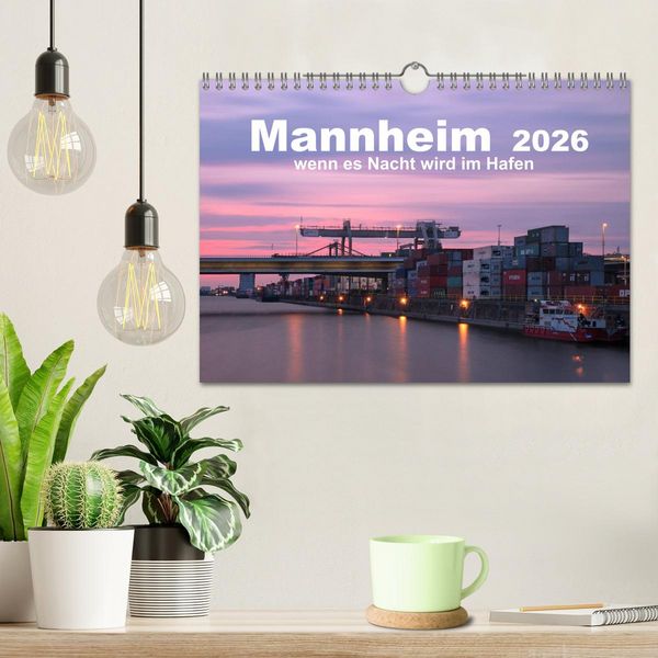 Produktbild: Mannheim 2026 - wenn es Nacht wird im Hafen (Wandkalender 2026 DIN A4 quer), CALVENDO Monatskalender