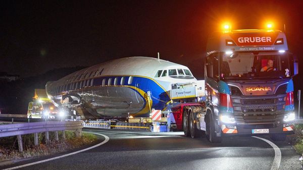 Produktbild: Die Lockheed L-1649A Super Star der Lufthansa