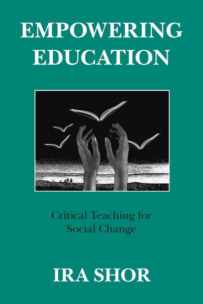 Produktbild: Empowering Education
