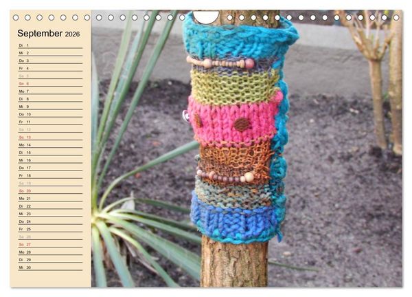 Produktbild: Urban Knitting L&uuml;neburg (Wandkalender 2026 DIN A4 quer), CALVENDO Monatskalender